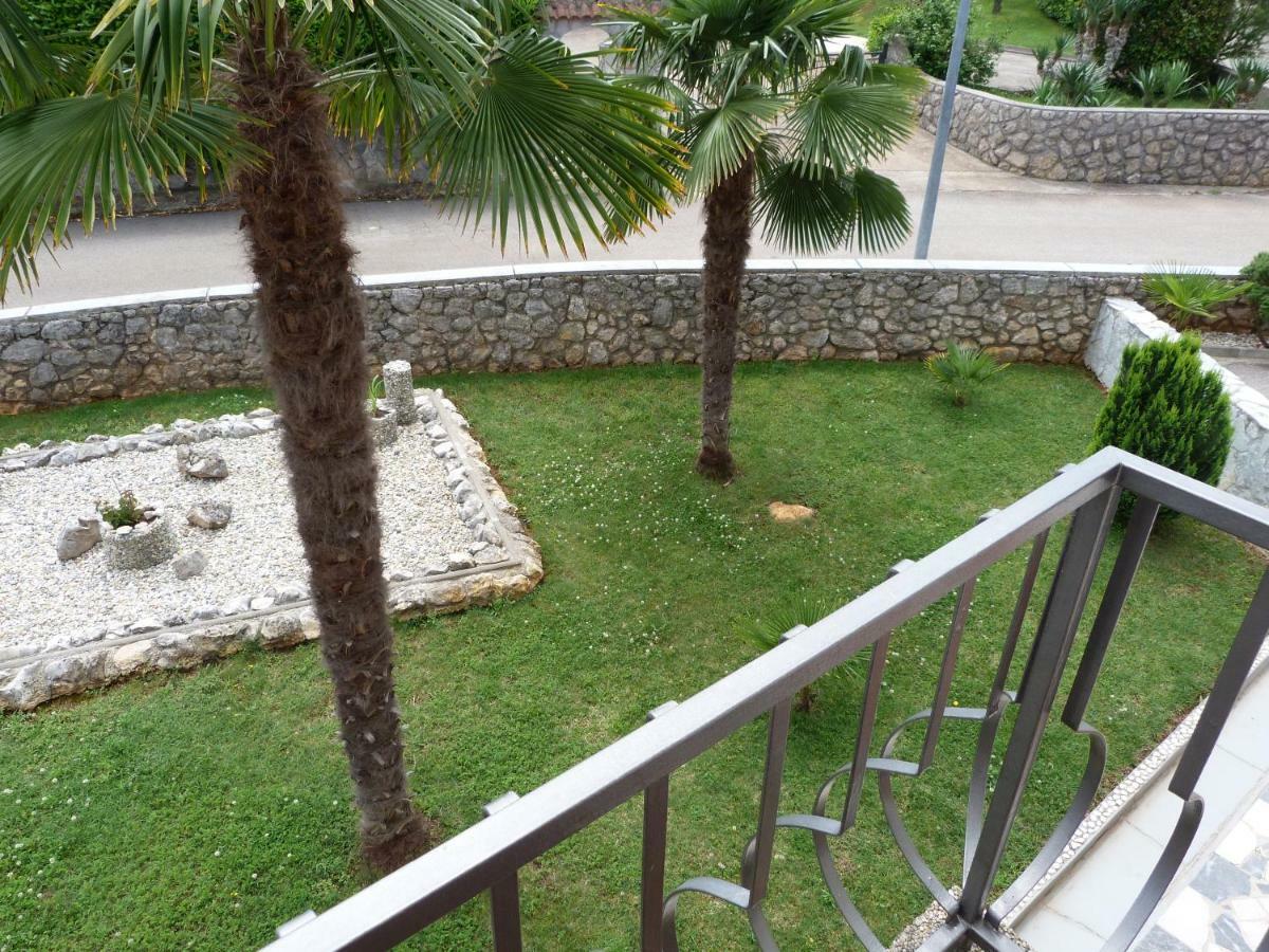 Apartments Monja & Dadi, Malinska, ונטאצ'יצ'י מראה חיצוני תמונה