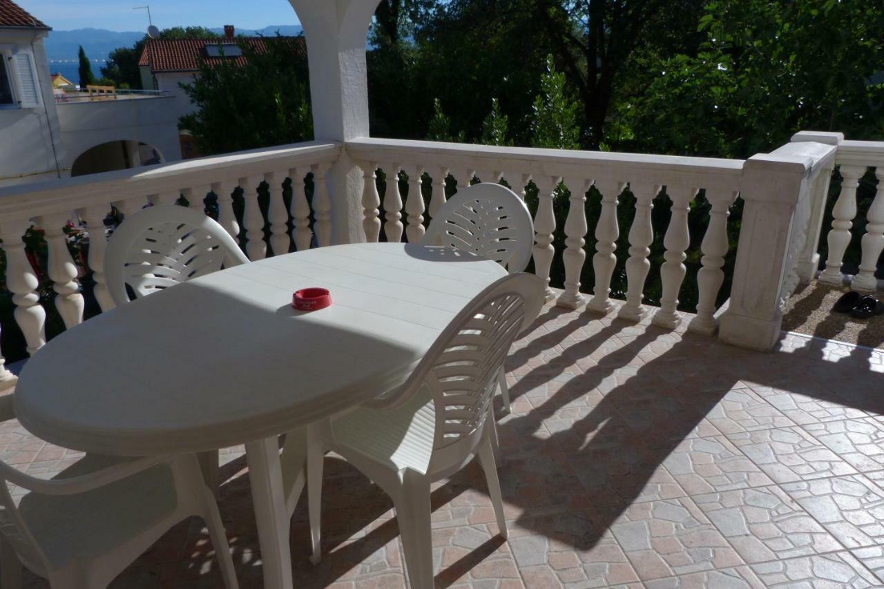 Apartments Monja & Dadi, Malinska, ונטאצ'יצ'י מראה חיצוני תמונה
